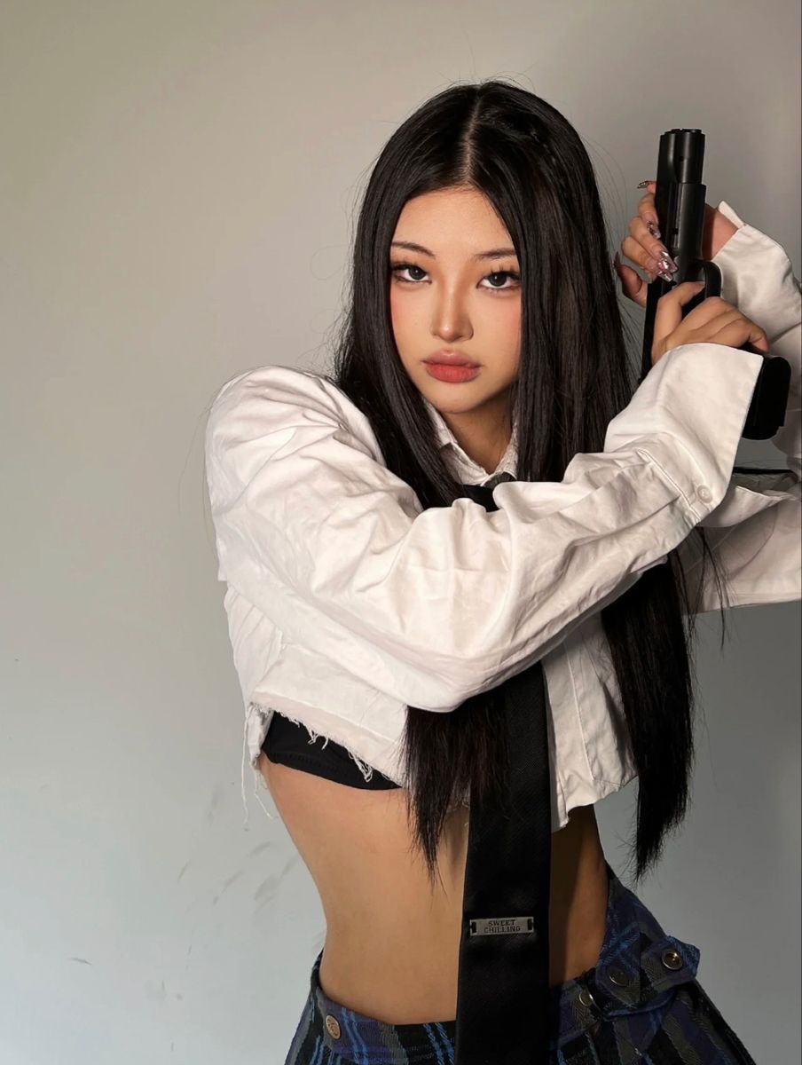 A cozy shot with Sassy girls — straight from Suzhou