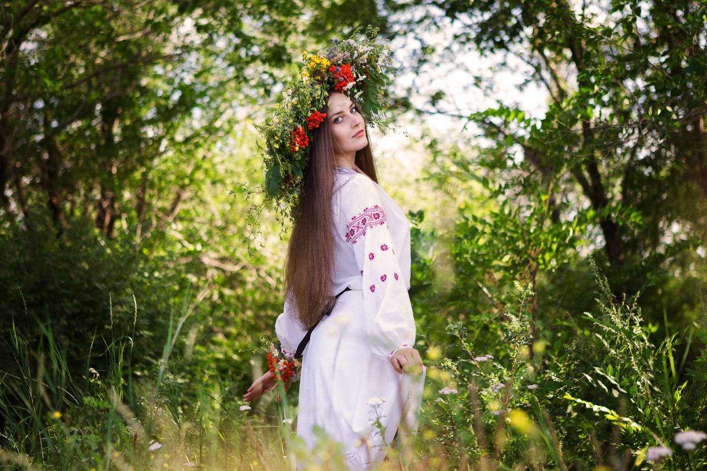 Slavic girls brings the glow — live moments in Suzhou