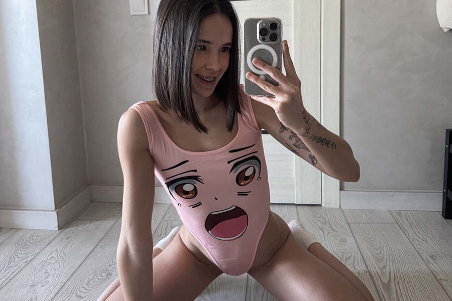 Model Tina in Suzhou